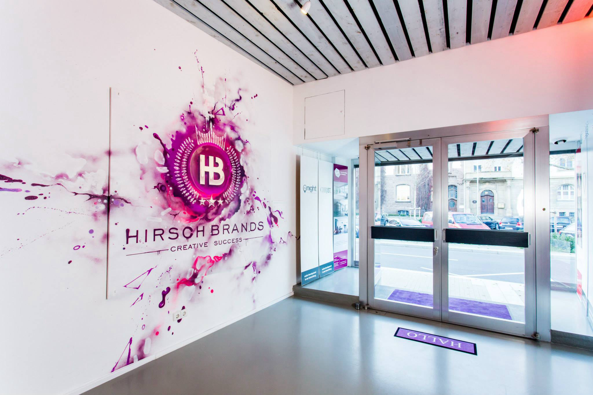Hirsch Brands - Marke im Raum | Interior Design by Studio Eminent